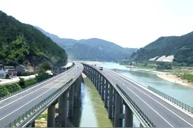 推行电子票据后 这类高速公路如何快捷开具通行费票据图片