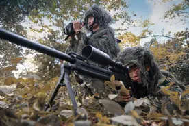 大片来袭！直击多地武警特战队员实战演练现场图片