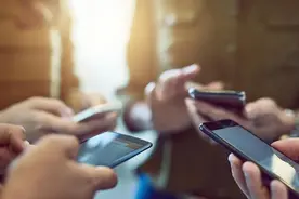 手机出现这三种情况 说明你该换手机了图片