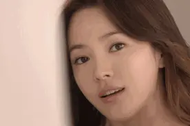 这届年轻人，爱上给身体“化妆”图片