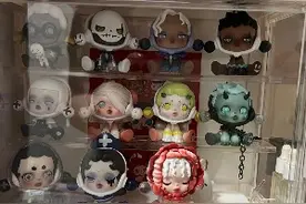 被“嫌弃”的盲盒图片