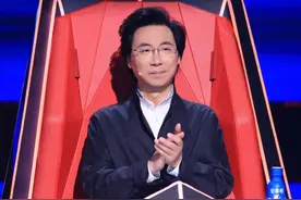 “好声音”战队抢位硝烟再起，李荣浩唱《勇气》自我调侃图片