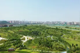 走在前 开新局丨老厂区变“绿洲”，济南东部“绿肺”济钢中央森林公园你打卡了吗？图片