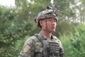 天降神兵！反恐营救演练展示空降兵战斗能力图片