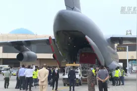 中国援巴人道主义物资运抵巴基斯坦图片