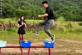 男子辟谣练轻功水上漂被派出所叫去备案：没有此事，视频中的采访并非本人图片