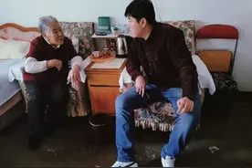 85后社区书记扎根基层14年 让青春在奉献中闪光图片