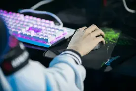 连续441小时玩游戏 后果是什么？图片