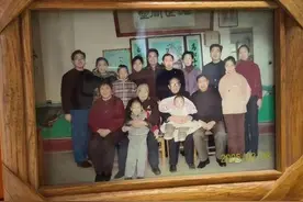 一家四代7人是教师，他们用时光书写师者本色图片
