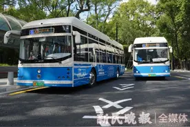 “铛铛铛铛”，百年公交20路今“上新”，复古外形你喜欢吗？图片