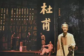 北京人艺新任院长冯远征，曾给上海学生上课图片