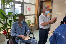 患上“癌中之王”，6厘米长的引流管成为他的生命新通道图片