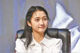 原创话剧《抗战中的文艺》相信集体的力量图片