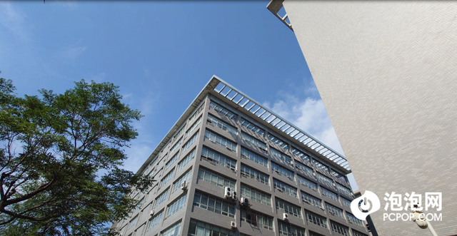 精致小机身轻巧好手感 微单手机索尼Xperia 5 IV评测