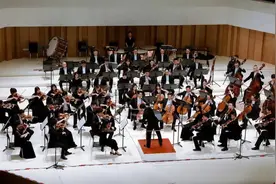 封面开演了｜为何被誉为“交响曲之冠”？听《命运交响曲》你要知道的事图片