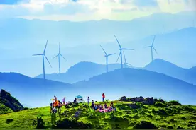 一起登高去，享受自然系周末图片