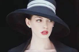 16年了！为啥安妮·海瑟薇的脸不带变的？图片