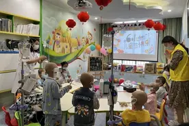 300多个孩子的“光”！谢谢您，潘晓霞图片