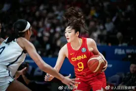 继续加油！女篮世界杯中国惜败美国图片