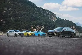 封面新车｜新增战斗座舱模式 新一代领克03也开始耍“混”了图片