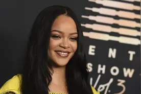 美联社：歌星蕾哈娜将在本届美式橄榄球超级碗秀占据C位 曾经退出2019年表演图片