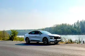 试驾｜全新蒙迪欧拥抱中国消费者，能否均衡运动与家用？图片