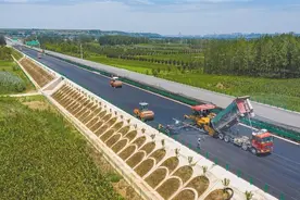 西安都市圈“三环十二辐射”高速公路网加速构建图片