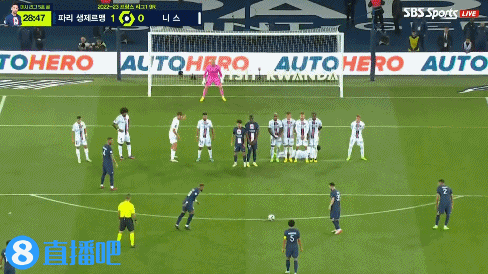 17-18赛季以来梅西21次任意球破门，五大联赛第一人图片