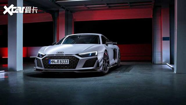 最后的R8 奥迪发布R8 V10 GT RWD车型官图 限量333台