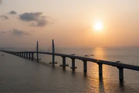 港珠澳大桥：中国桥梁界的“珠穆朗玛峰”正向数字化大桥进阶｜大国工程我来建图片