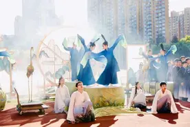 惊艳！杭州中学运动会开幕式上演“只此青绿”图片