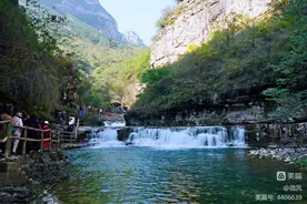穿行在太行大峡谷图片