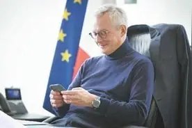 凛冬将至！中国高领毛衣火爆欧洲，搜索量涨了13倍图片