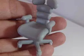 儿子突发心衰离世，母亲自学3D建模打印，“做他最喜欢做的事”图片