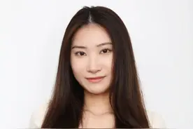 一招还原头发“出厂设置”！强韧秀发预警图片