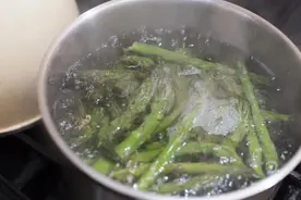 你做菜时会提前焯水吗？图片