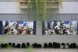 逆向考研的名校生：从985到“双非”，与自己和解图片