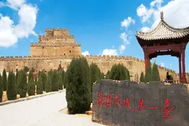 陕西榆林古长城：饱经沧桑，雄伟壮观图片