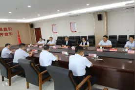 情意暖人心，寿光农商银行举办退休欢送会图片