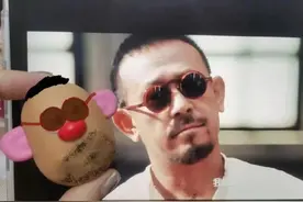 “撞脸”姜文？这款玩具被网友玩出花图片