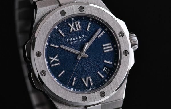 �ʸм�ǿ ʵ����ӳ�ɫ ���������ӥ��