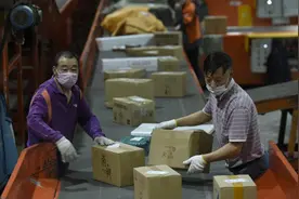 四大快递巨头三季度净利翻番：顺丰赚走六成利润，韵达独降图片