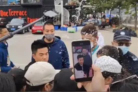 董宇辉直播中遭陌生女子泼水，警方：双方已和解图片