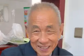 辞职带爷爷旅行的95后女孩，后续来了…图片