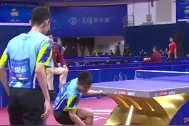 不愧是你昕哥！跟许昕打球球台都打坏了图片