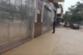 神秘！出租屋内多人频繁进出……警方一查：抓获180余人图片