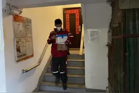 新华全媒+｜快递小哥的一天图片