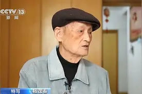 “板凳爷爷”杨茂春 20年送出两千件“木头宝贝”图片