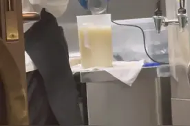 火锅店在汤底加“三花淡奶”，营养专家：不是高汤传统制作方法图片