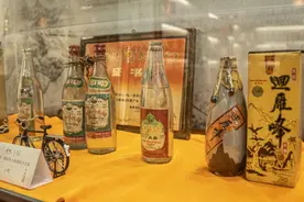 湖南第一瓶浓香大曲酒的风云往事图片